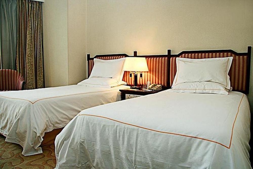 Vienna International Hotel Shanghai Hengshan Road Dış mekan fotoğraf