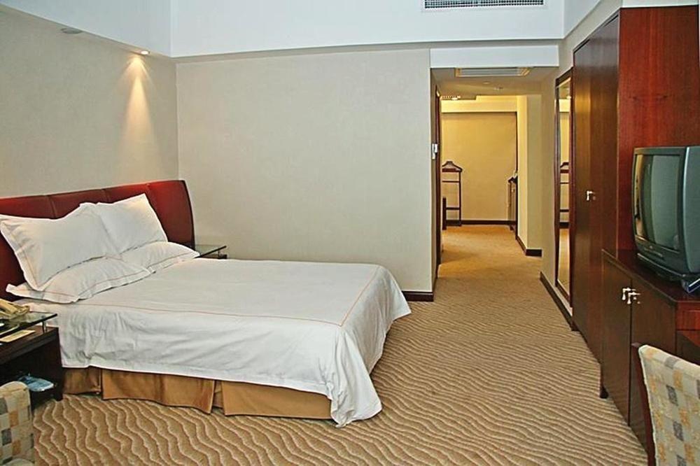 Vienna International Hotel Shanghai Hengshan Road Dış mekan fotoğraf