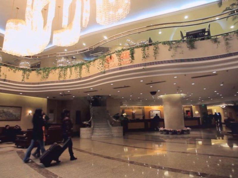 Vienna International Hotel Shanghai Hengshan Road Dış mekan fotoğraf