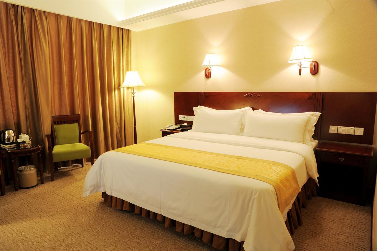 Vienna International Hotel Shanghai Hengshan Road Dış mekan fotoğraf