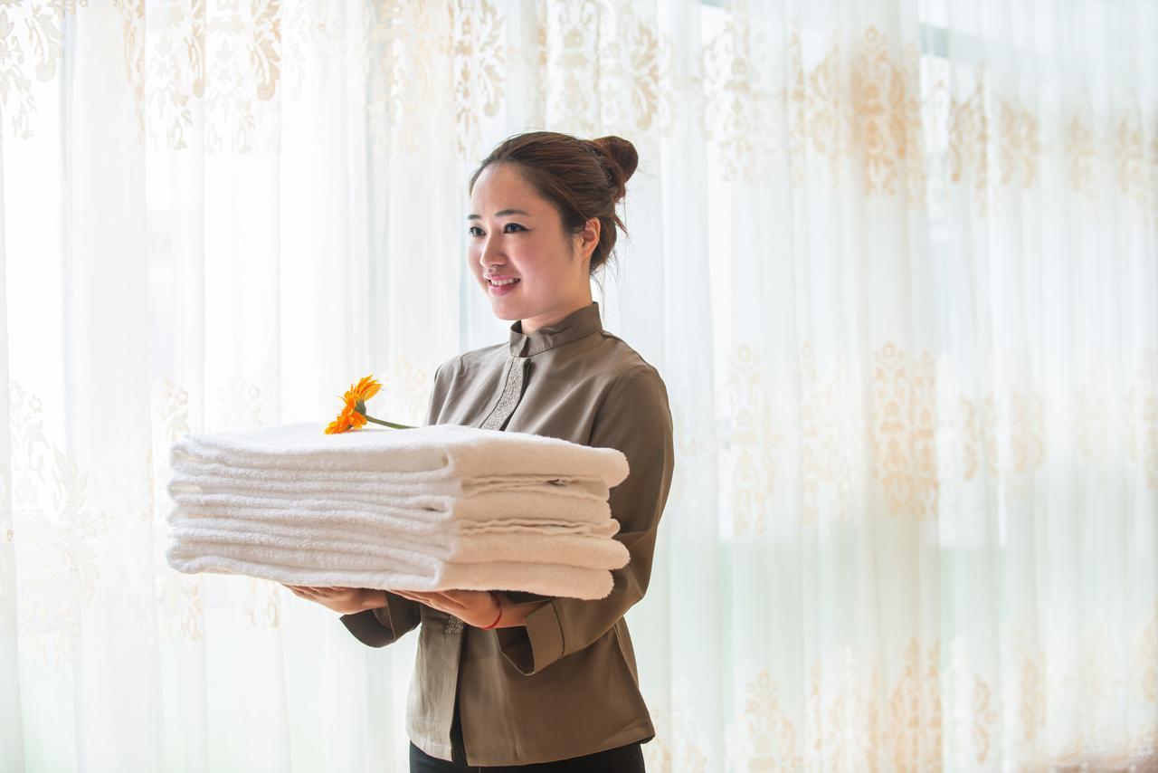 Vienna International Hotel Shanghai Hengshan Road Dış mekan fotoğraf